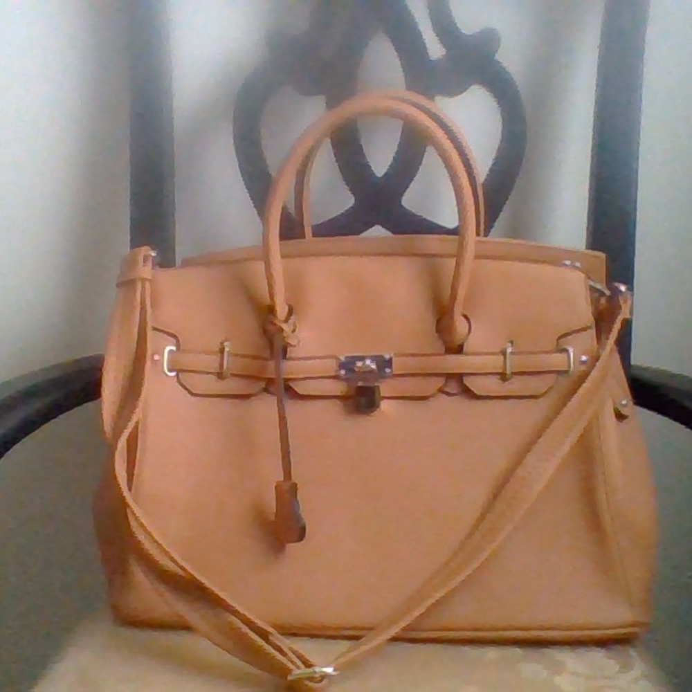 HANDBAG
